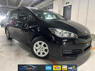 2012 Toyota Wish - Thumbnail