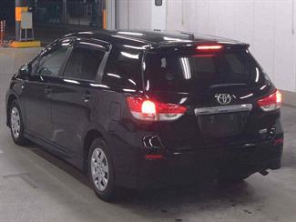 2012 Toyota Wish - Thumbnail