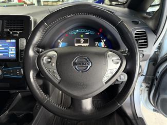 2013 Nissan Leaf - Thumbnail