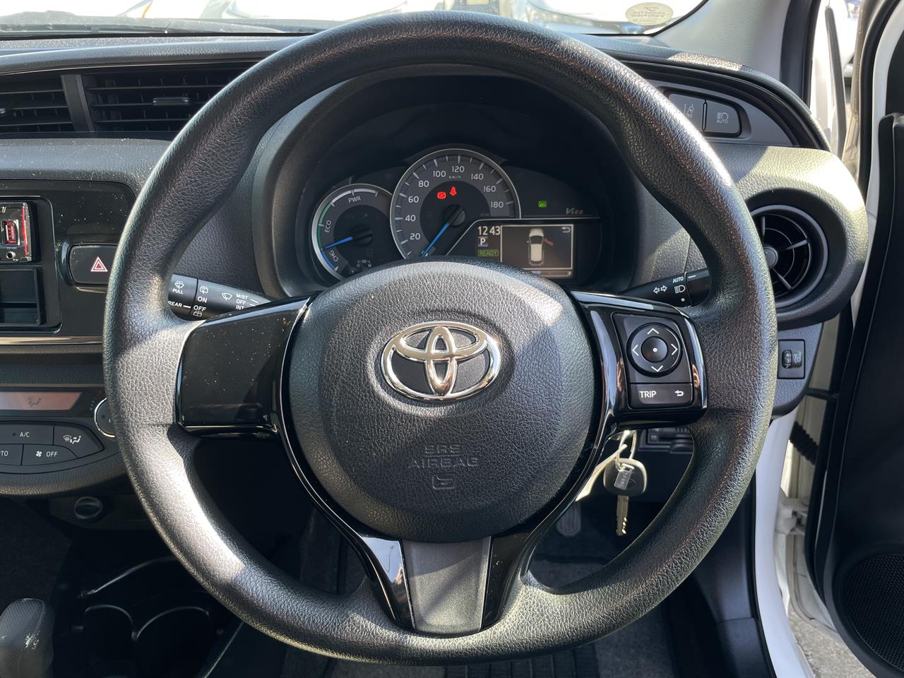 2017 Toyota Vitz