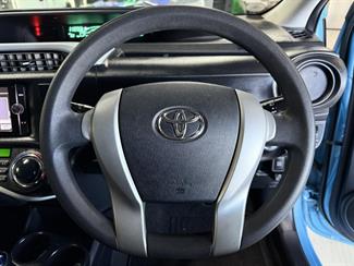 2014 Toyota Aqua - Thumbnail