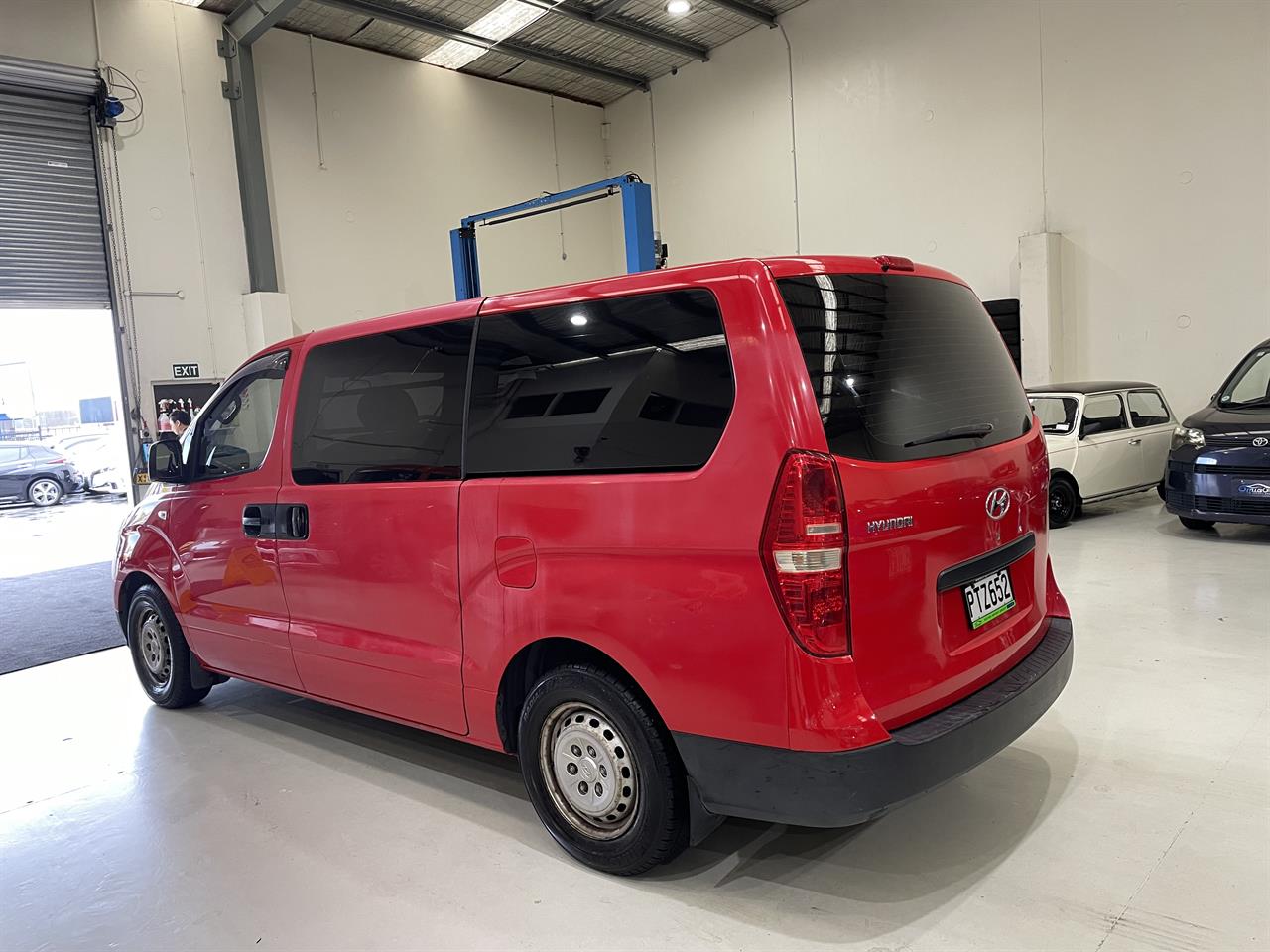 2009 HYUNDAI H1