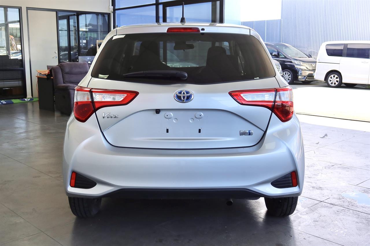 2018 Toyota Vitz