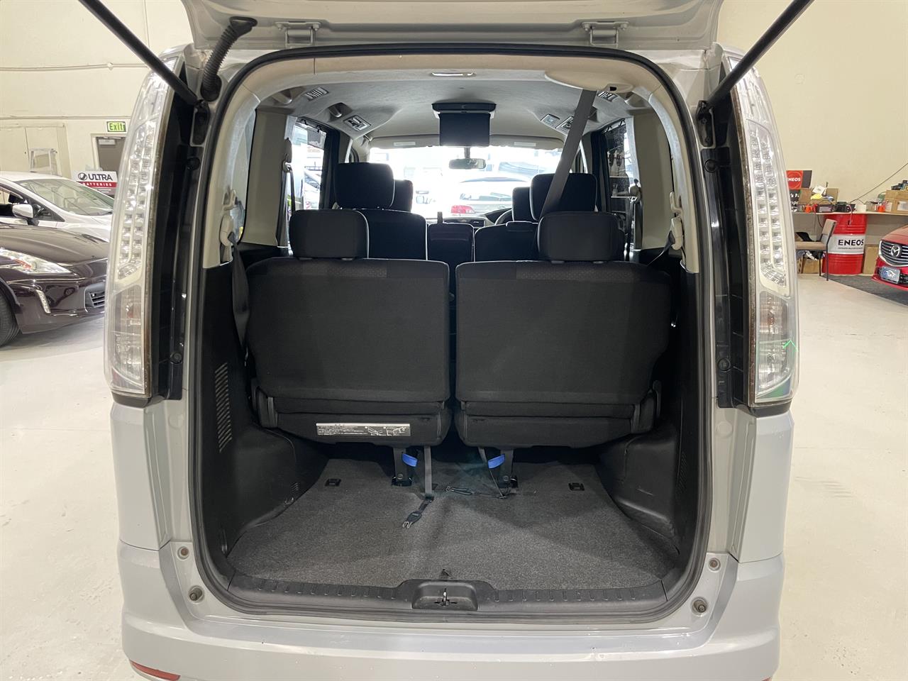 2013 Nissan Serena