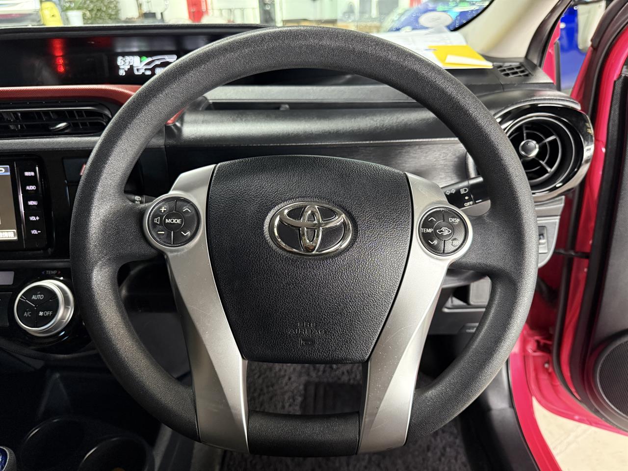 2015 Toyota Aqua