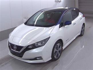 2018 Nissan Leaf - Thumbnail