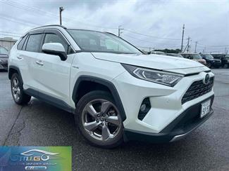 2019 Toyota Rav4 - Thumbnail