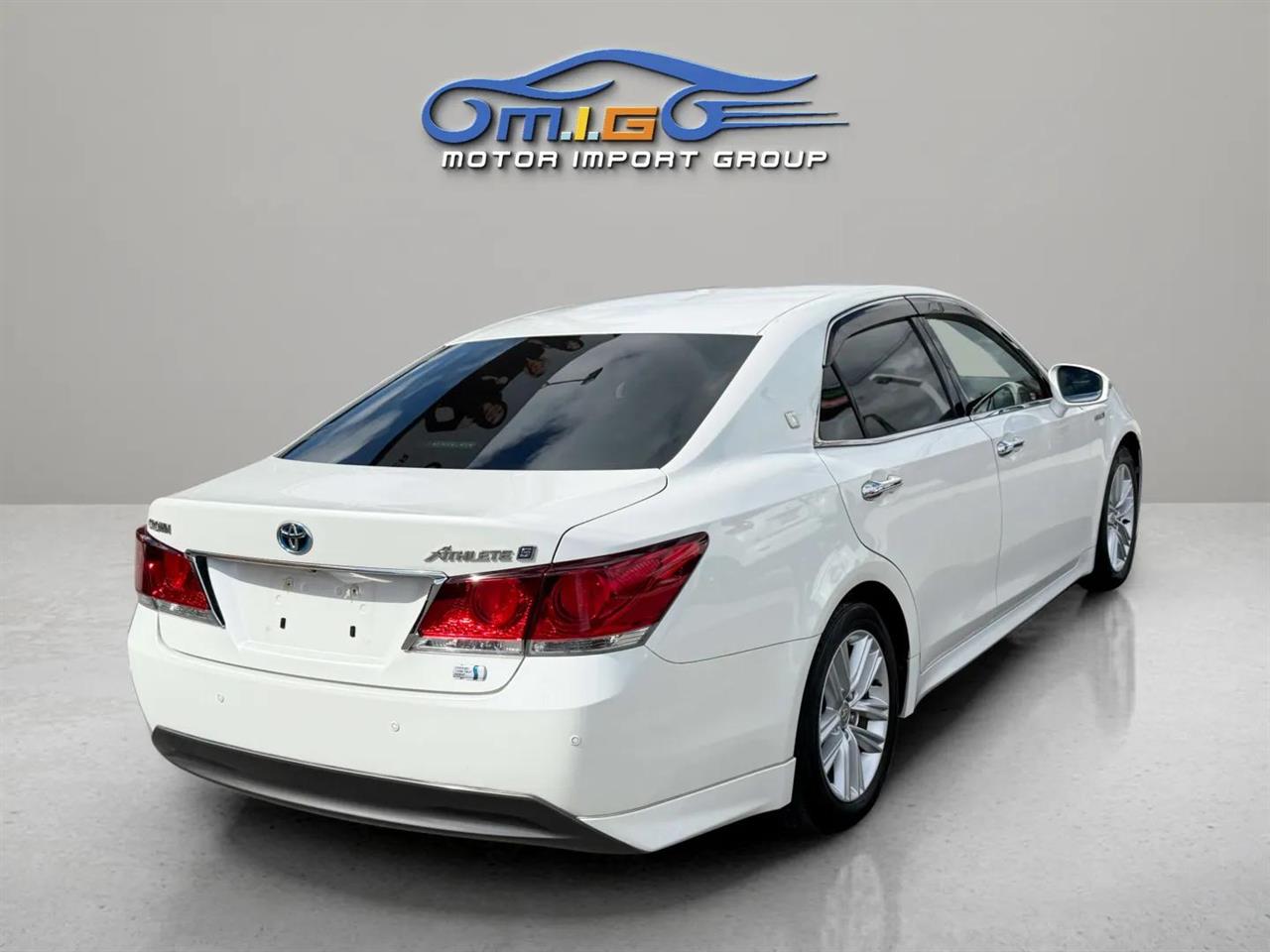 2013 Toyota Crown