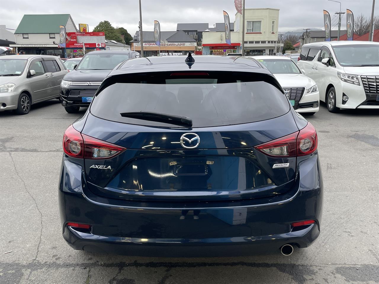 2017 Mazda Axela