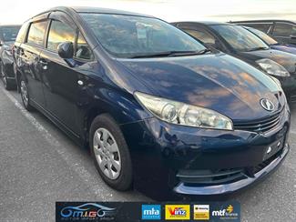 2012 Toyota Wish - Thumbnail