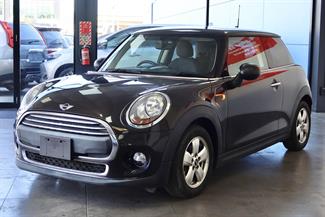 2015 Mini Cooper - Thumbnail