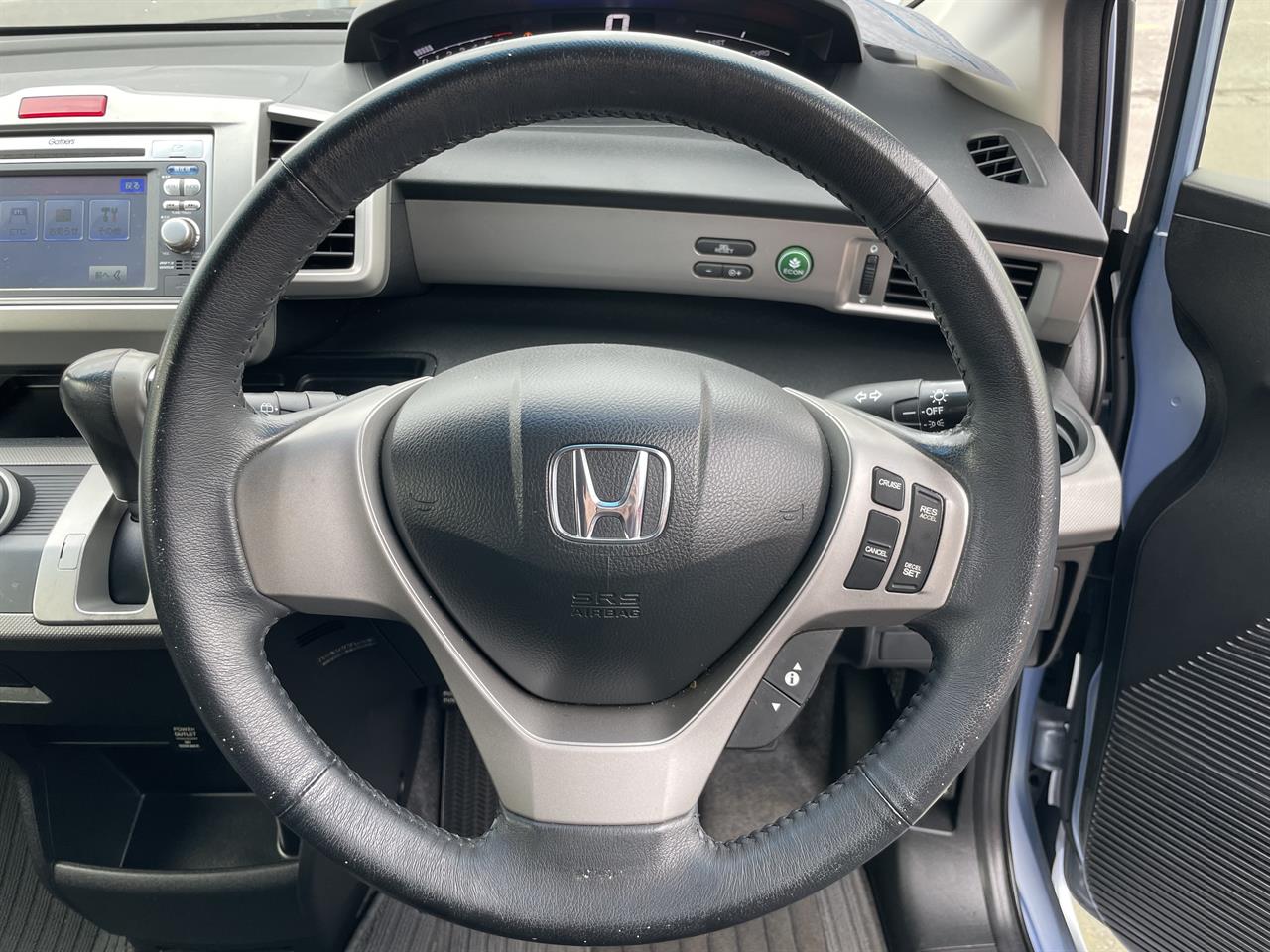 2012 Honda FREED