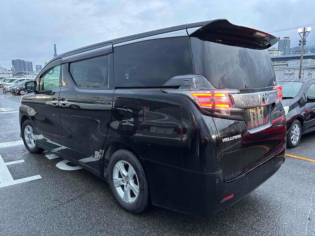 2015 Toyota Vellfire