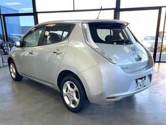 2012 Nissan Leaf - Thumbnail