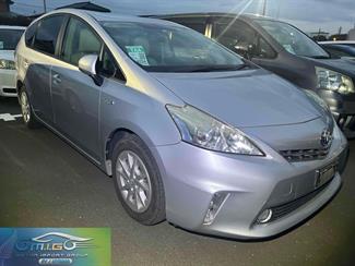 2012 Toyota Prius - Thumbnail