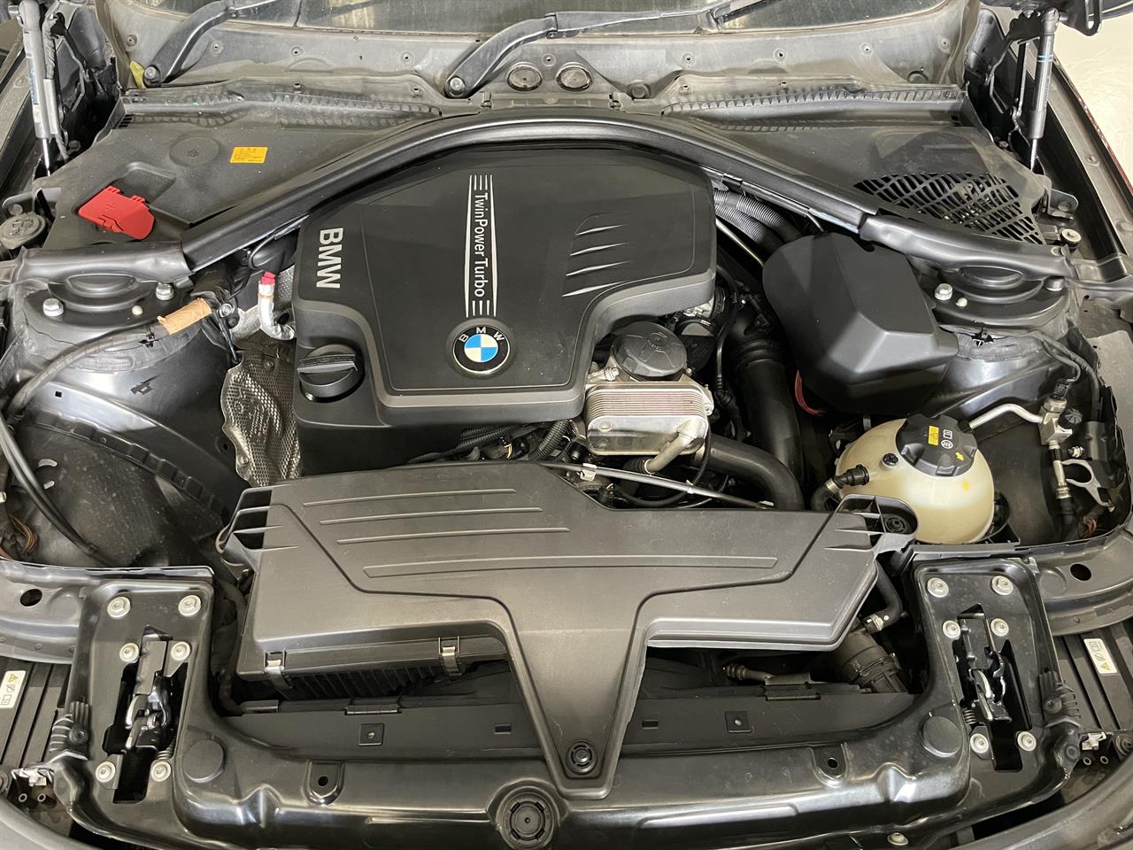 2015 BMW 320i