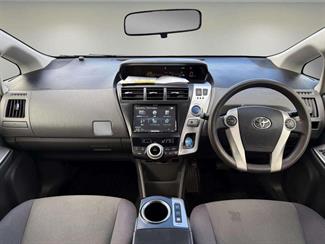 2012 Toyota Prius - Thumbnail