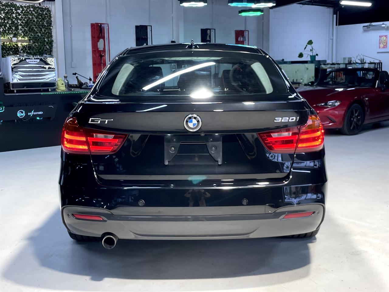 2014 BMW 320i