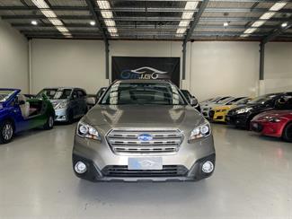 2015 Subaru Outback - Thumbnail