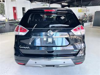 2015 Nissan X-Trail - Thumbnail