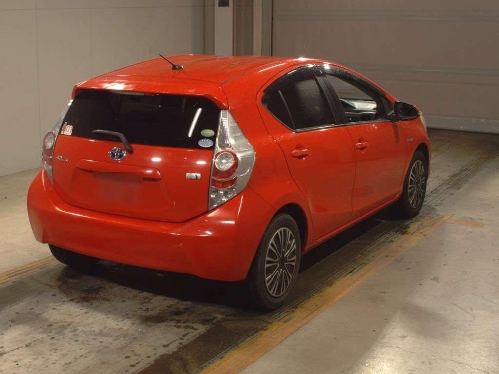 2013 Toyota Aqua