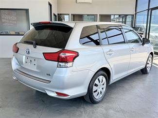 2015 Toyota Corolla - Thumbnail