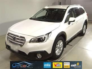 2016 Subaru Outback - Thumbnail