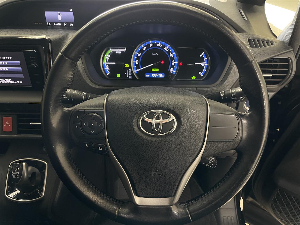 2015 Toyota Noah