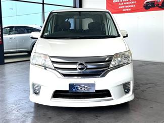 2013 Nissan Serena - Thumbnail