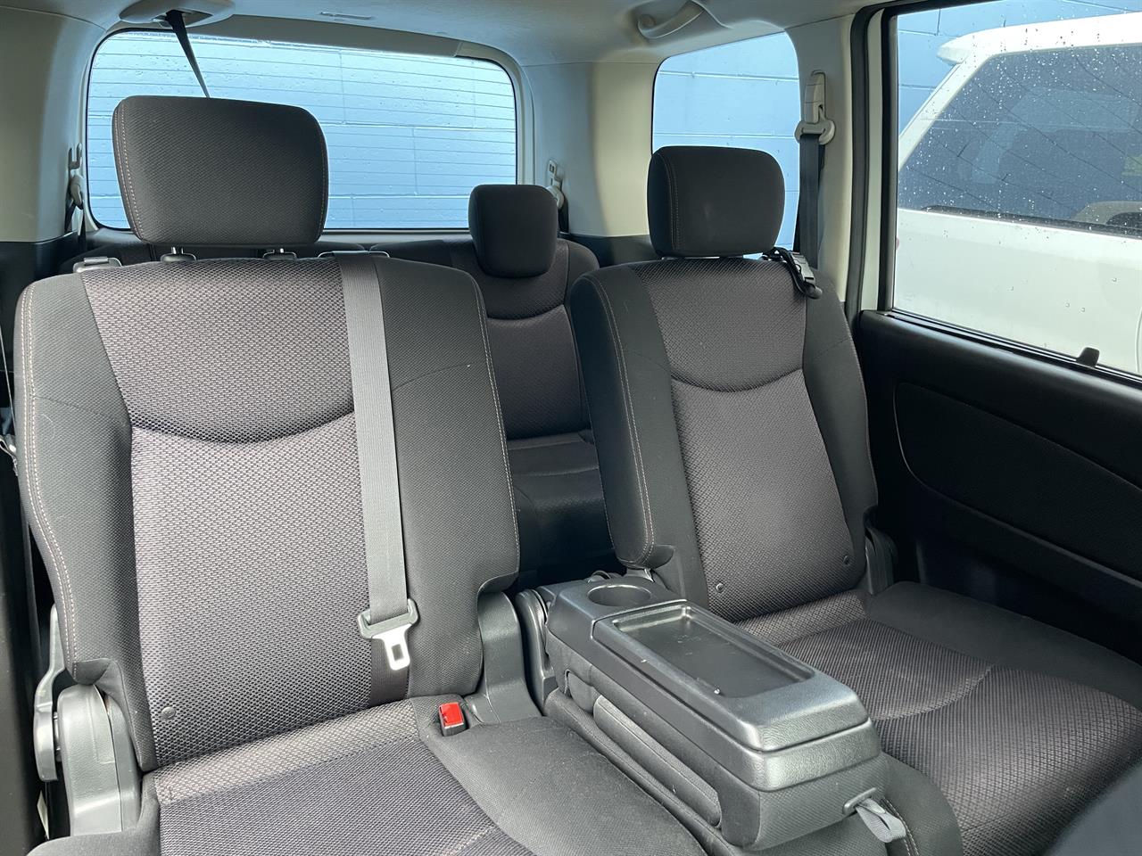 2013 Nissan Serena