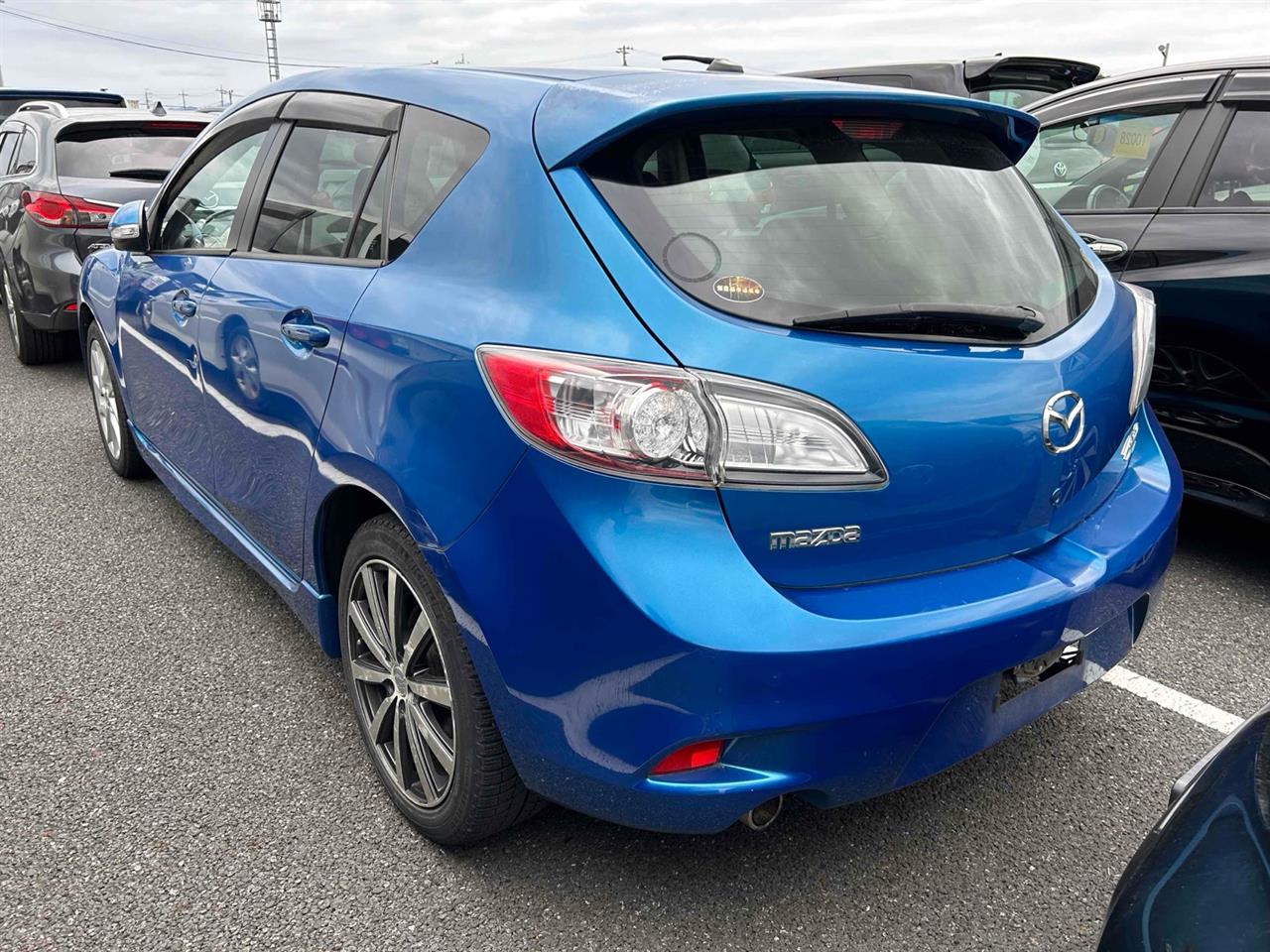 2012 Mazda Axela