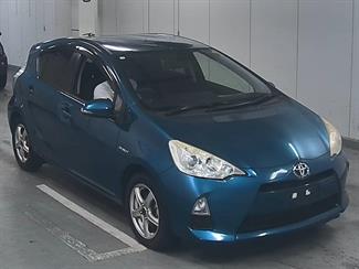 2014 Toyota Aqua - Thumbnail