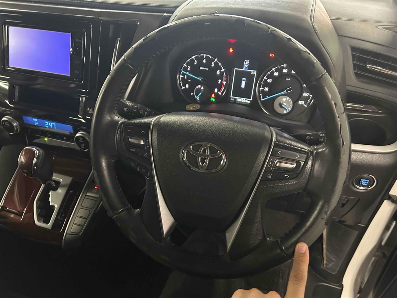 2016 Toyota Alphard