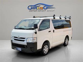 2018 Toyota Hiace - Thumbnail