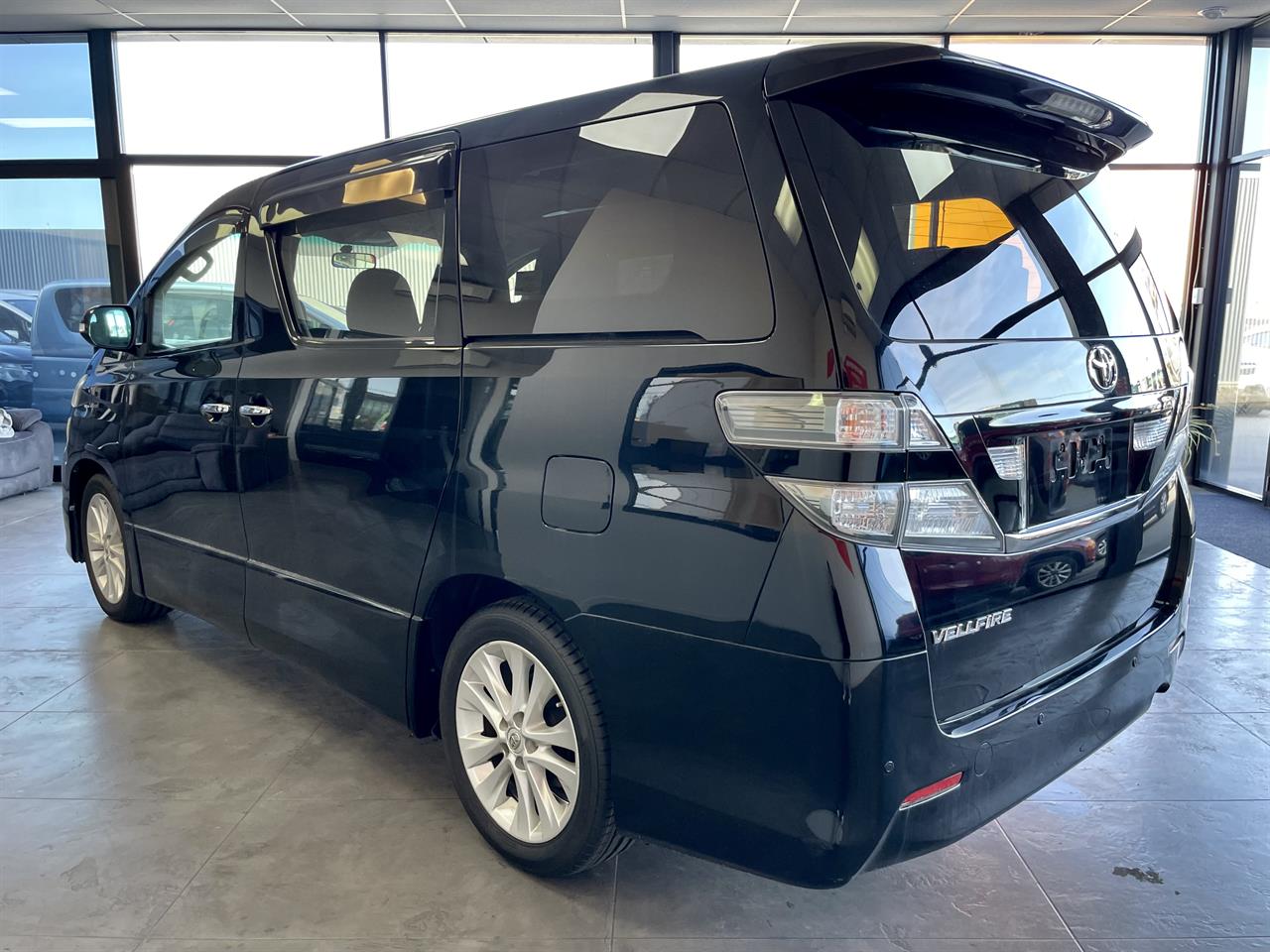 2009 Toyota Vellfire