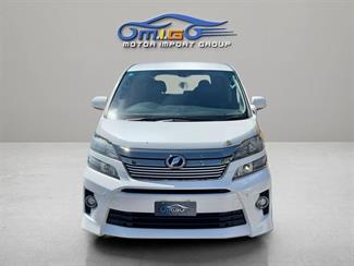 2014 Toyota Vellfire - Thumbnail