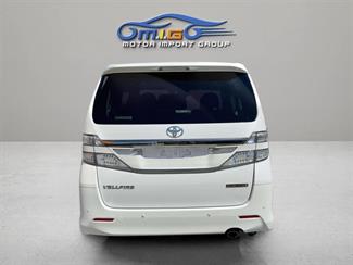 2014 Toyota Vellfire - Thumbnail