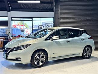 2019 Nissan Leaf - Thumbnail