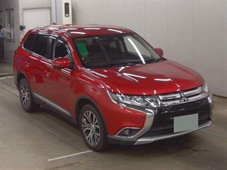 2017 Mitsubishi Outlander - Thumbnail