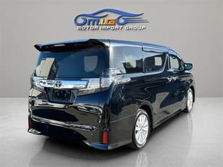 2016 Toyota Vellfire - Thumbnail