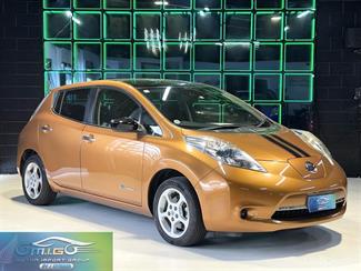 2016 Nissan Leaf - Thumbnail