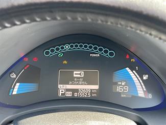 2016 Nissan Leaf - Thumbnail