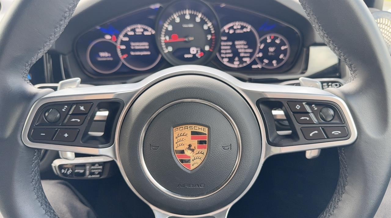 2023 Porsche Cayenne