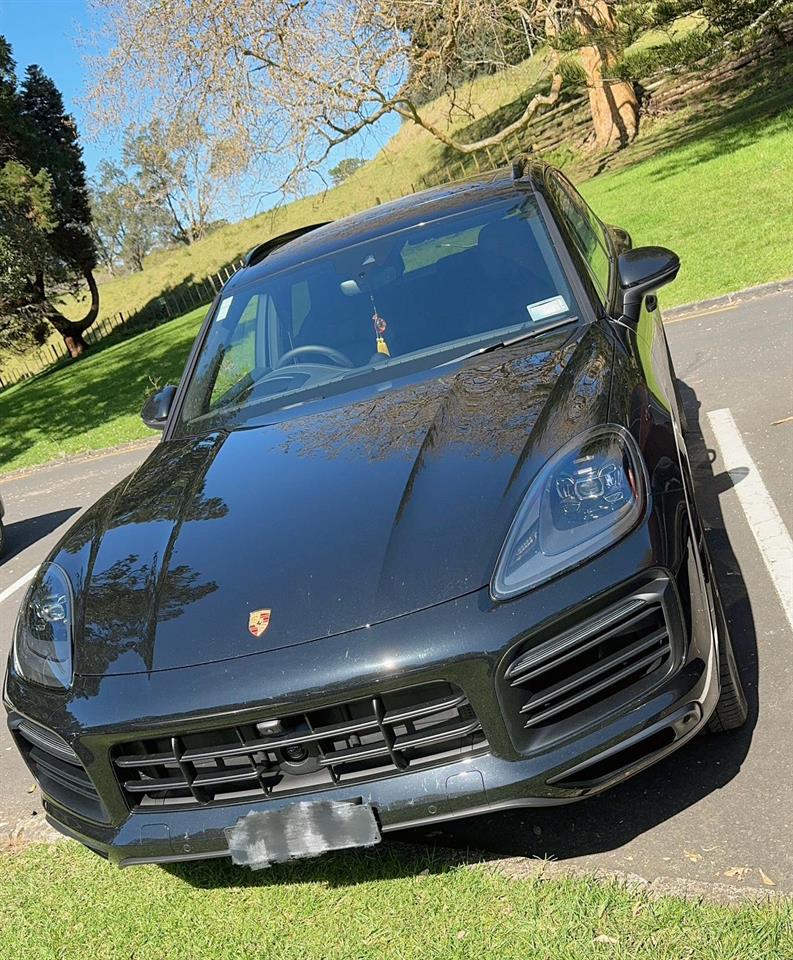 2023 Porsche Cayenne