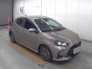 2022 Toyota YARIS - Thumbnail