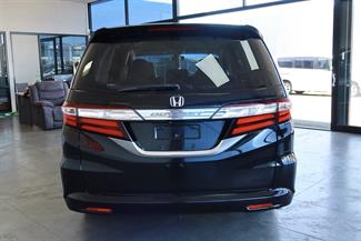 2014 Honda Odyssey - Thumbnail