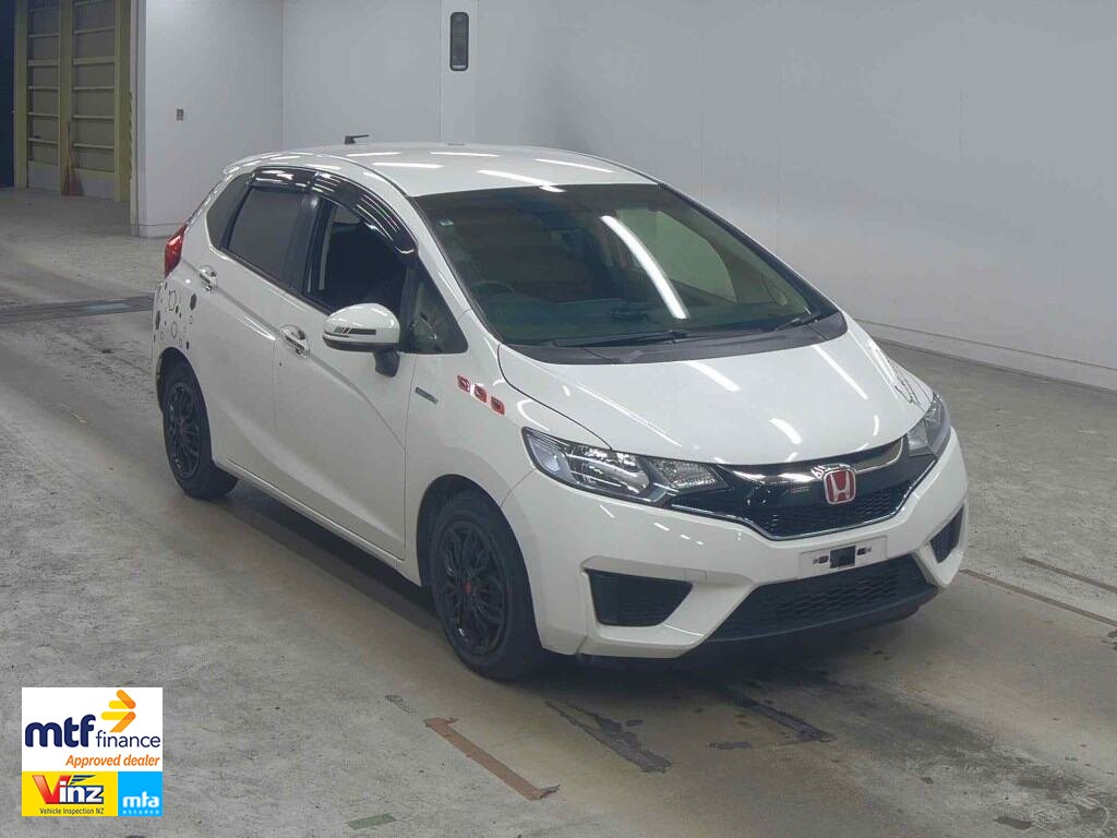 2017 Honda Fit 1.5 F package Hybird 3YearWarrantyFree